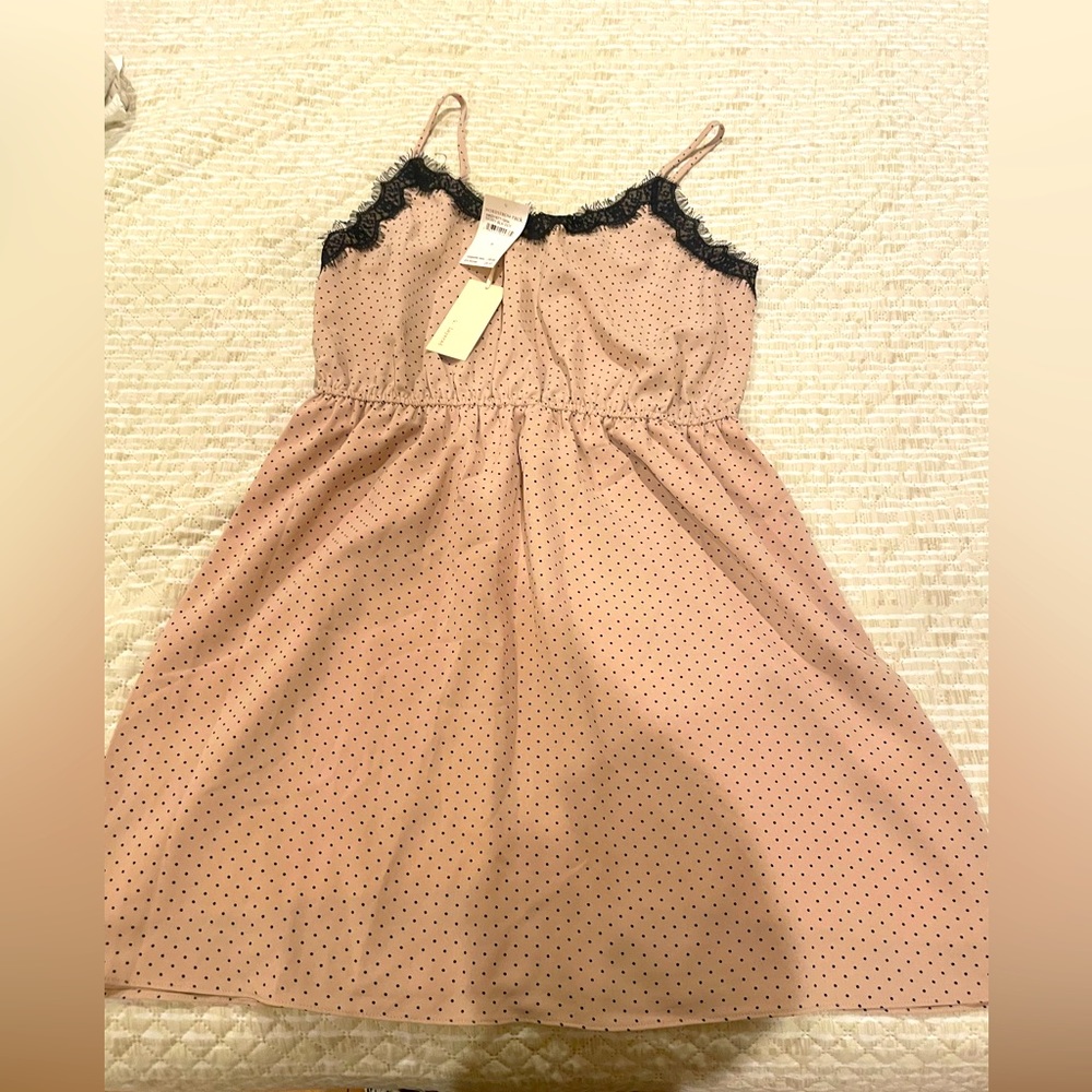 Cute Dotted dress WITH TAGS size M